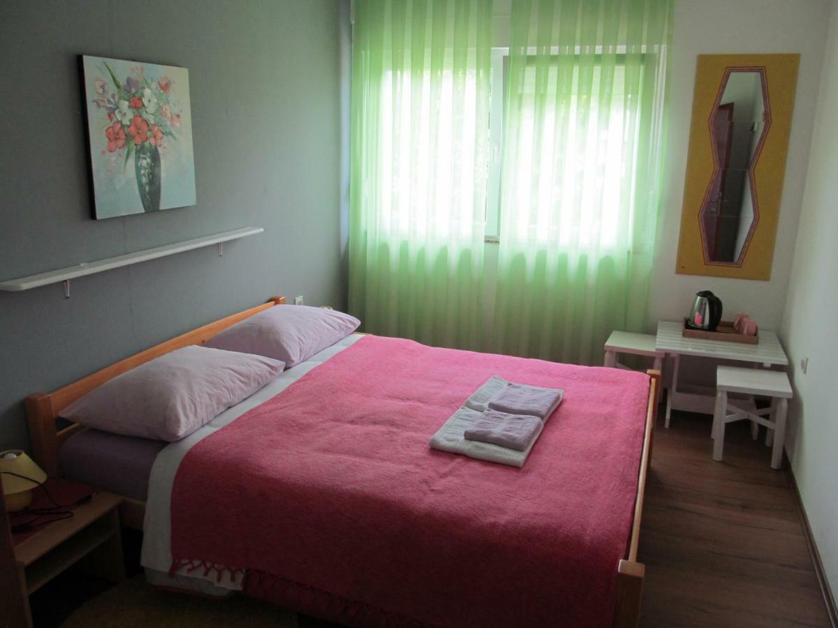 Rooms Danica Donji Babin Potok Exteriör bild
